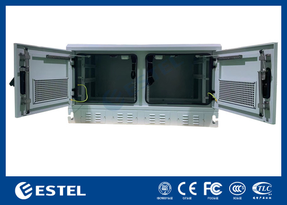Cabinet extérieur résistant aux intempéries à deux compartiments pour équipement de télécommunications avec des performances anti-corrosion élevées et protection IP55