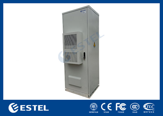 Armoire de télécommunications extérieure 45U avec PDU Gestion d'alimentation haute performance pour télécommunications
