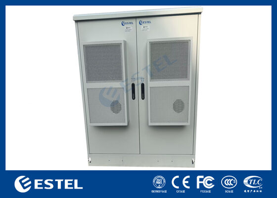 Système d'alimentation télécom IP55 à deux cabines avec deux compartiments de deux rangées pour l'alimentation et la batterie