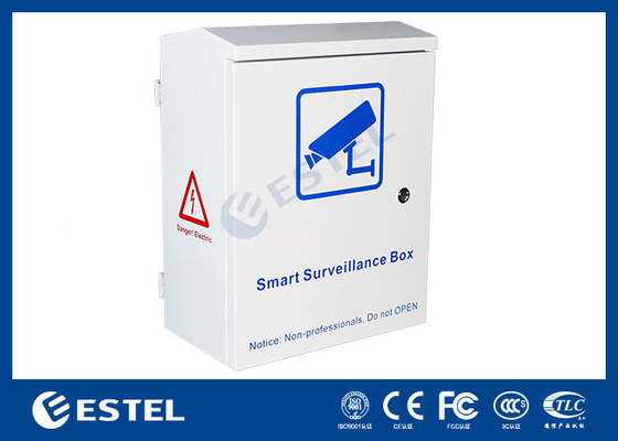 Boîte de surveillance intelligente de porte métallique avec une entrée d'alimentation AC220V de 1 canal et une sortie de 5 canaux