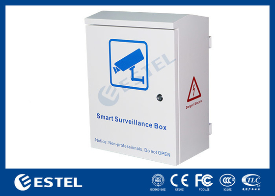 Boîte de surveillance intelligente de porte métallique avec une entrée d'alimentation AC220V de 1 canal et une sortie de 5 canaux