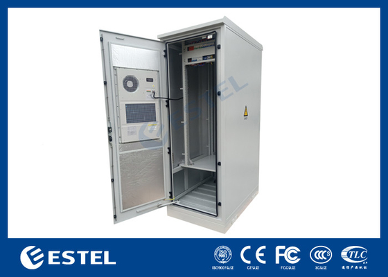 IP55 33U Armoire extérieure 1 compartiment avec étagère de batterie et distribution d'énergie