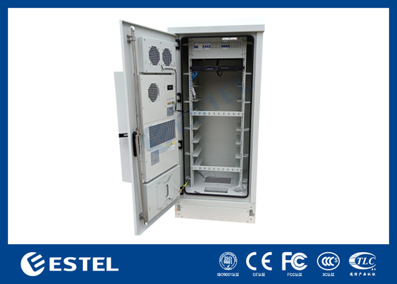 IP55 Armoire à batterie à paroi simple avec système de contrôle de surveillance et de distribution d'énergie