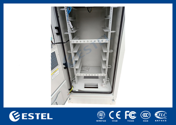 IP55 Armoire à batterie à paroi simple avec système de contrôle de surveillance et de distribution d'énergie