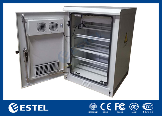 Armoires debout au sol avec ventilateur pour la ventilation, armoire à batterie de télécommunication OEM ODM