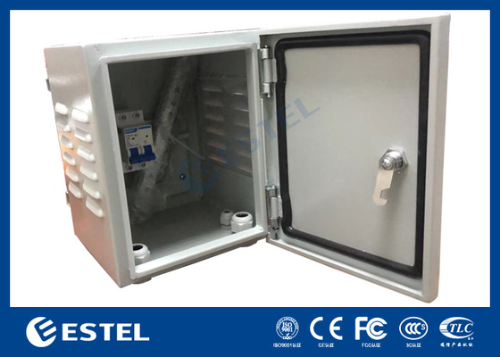 ET202025-P Armoire de montage extérieur à poteaux avec une porte d'entrée