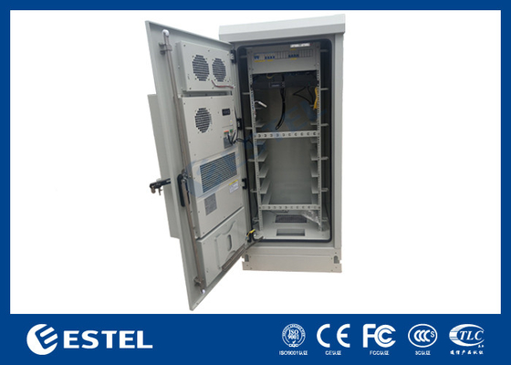 32U IP55 Armoire électrique intégrée extérieure avec système de distribution et de surveillance de l'énergie