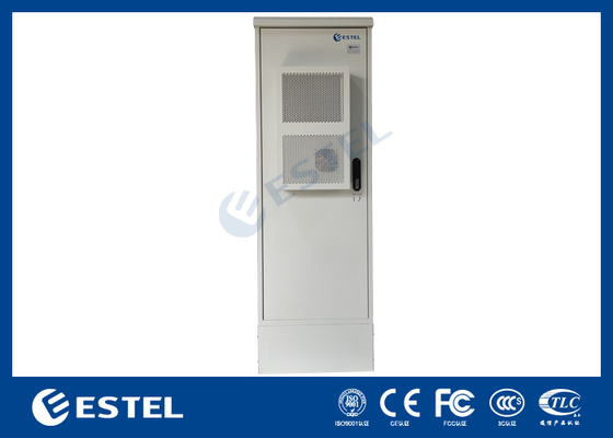 Armoire de télécommunications extérieure à paroi unique de 1,2 mm avec un poste d'alimentation et un poste d'alimentation