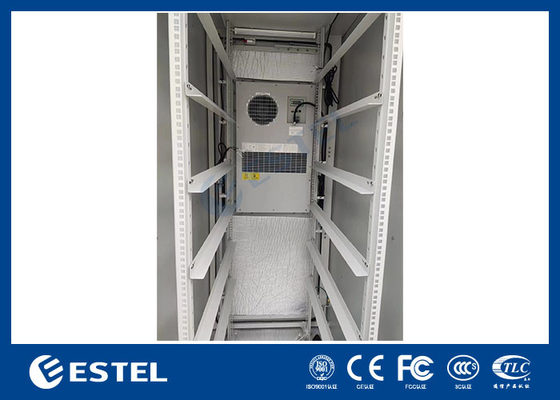 Armoire de données extérieure standard 38U avec climatiseur en continu et roues faciles à déplacer