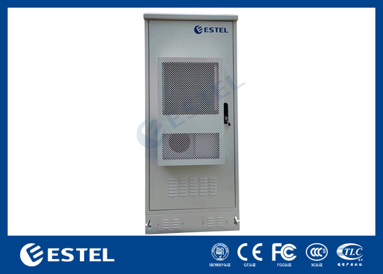 Armoire de télécommunication extérieure de 19 pouces 32U Porte unique avec refroidissement anti-vol à trois points