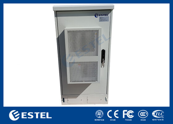 Armoire extérieure robuste IP65 double couche avec isolation thermique pour déploiement évolutif