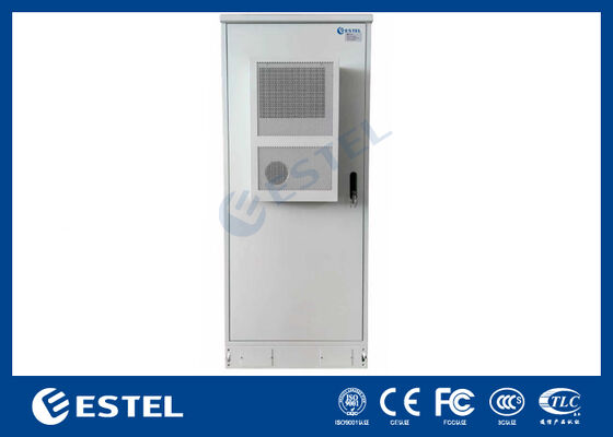 Armoire de télécommunication extérieure autoportante avec double porte et structure interne de rack 19 pouces