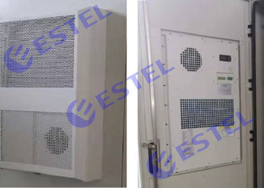 Trois Cabinets extérieurs IP55 de matériel électronique de compartiment avec le climatiseur