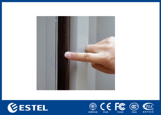 Armoire extérieure 16U pour les infrastructures de télécommunications avec refroidissement par climatisation